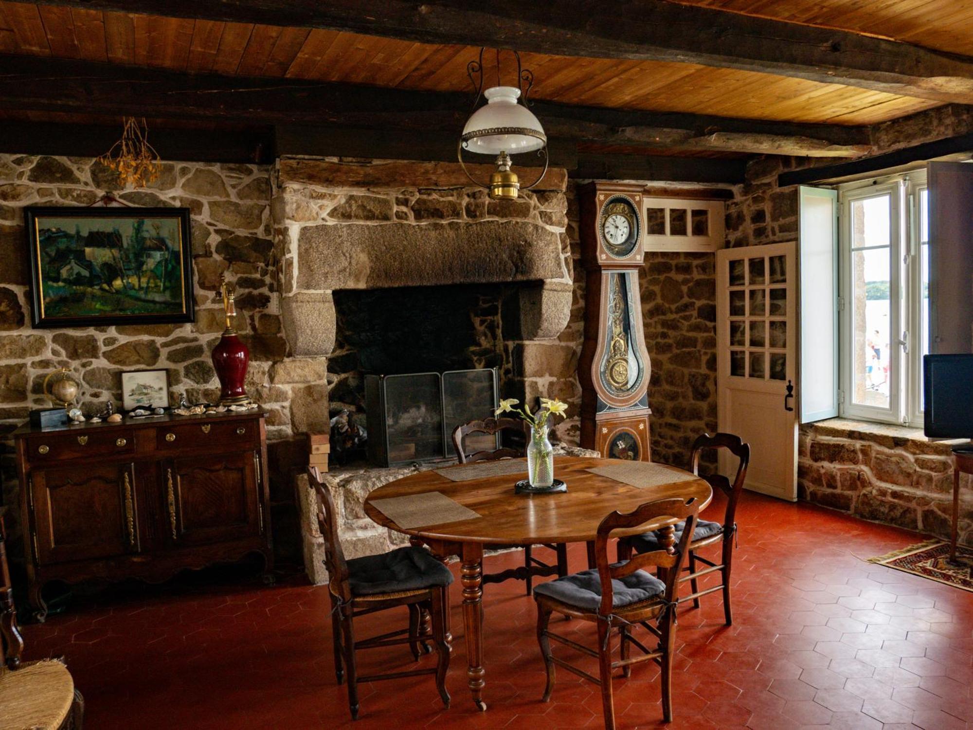 Villa Aman An Ty Belz Екстериор снимка